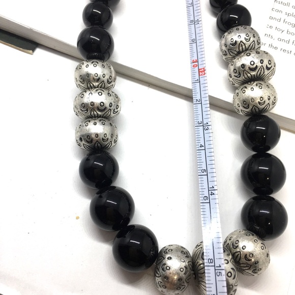 Coldwater creek  black silver ball long necklace - Picture 4 of 9